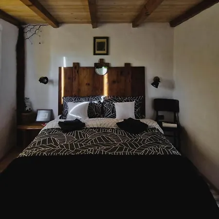 Kuca Od Slame Panonski Mornar Monostorszeg