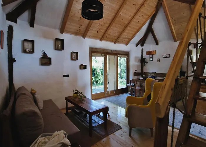 펜션 Kuca Od Slame Panonski Mornar *